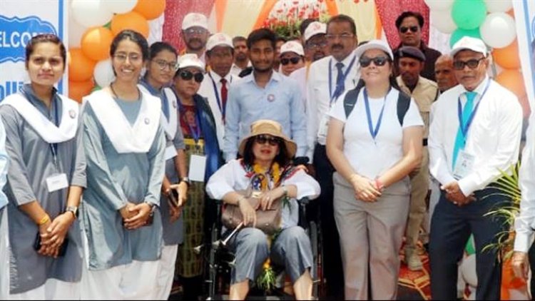 श्रीलंका और फिलीपींस के डेलीगेशन ने देखी मतदान की प्रक्रिया