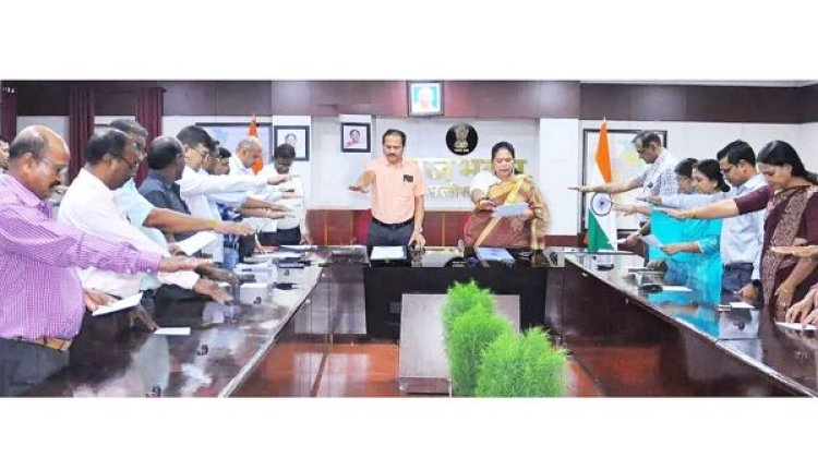 आतंकवाद विरोधी दिवस पर राजभवन में ली गई शपथ