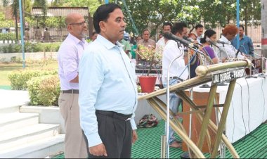 मंत्रालय में हुआ राष्ट्र-गीत "वंदे-मातरम" एवं राष्ट्र-गान "जन-गण-मन" का सामूहिक गायन