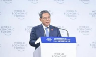 चीनी पीएम ने समर दावोस मंच के उद्घाटन समारोह में भाग लिया