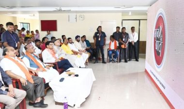 PM नरेन्द्र मोदी के मन की बात कार्यक्रम में शामिल हुए मुख्यमंत्री