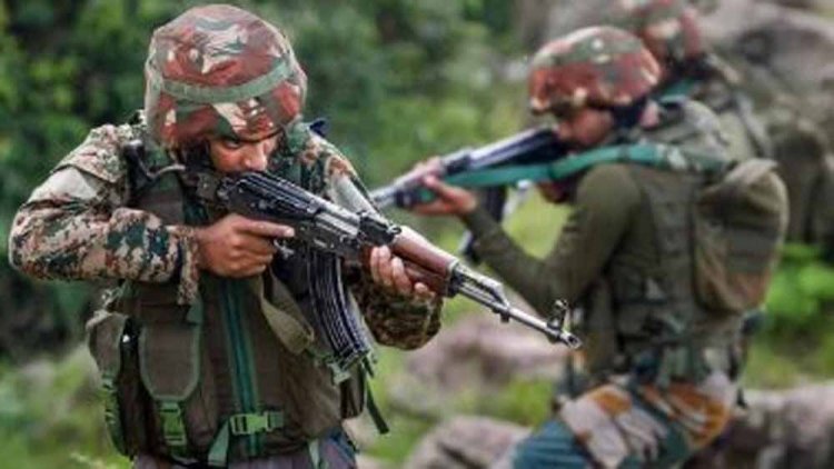 जम्मू-कश्मीर के केरन सेक्टर में सेना ने नियंत्रण रेखा पर घुसपैठ की कोशिश नाकाम कर दी, 3 आतंकी गिराए