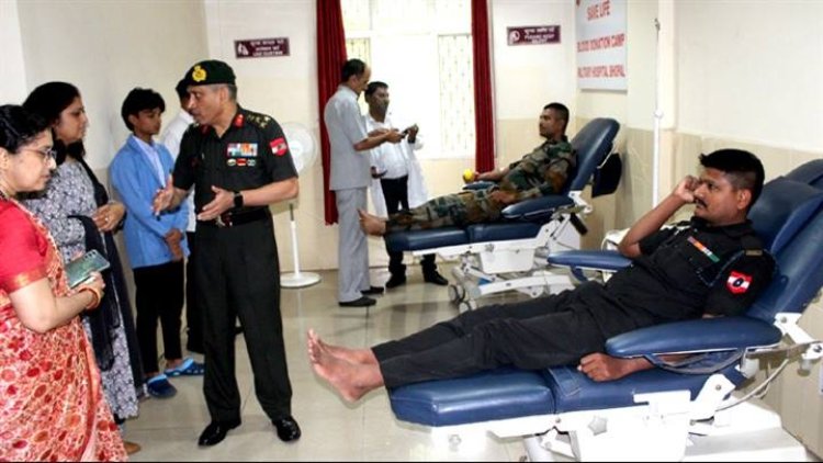 सैन्य अस्पताल में रक्तदान शिविर