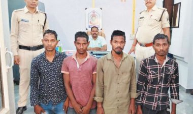 लूटपाट के चार आरोपी गिरफ्तार, मोबाइल- नगदी बरामद