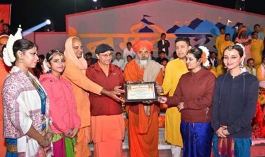 देव उठनी एकादशी पर नर्मदा उद्गम अमरकंटक के रामघाट पर प्रज्ज्वलित किए 11 हजार दीप