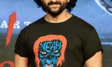 सैफ अली खान पर हमला करने के बाद बांद्रा रेलवे स्टेशन के पास दिखाई दिया था हमलावर