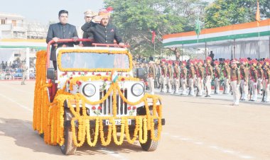 सांसद देवेन्द्र प्रताप सिंह ने फहराया राष्ट्रीय ध्वज