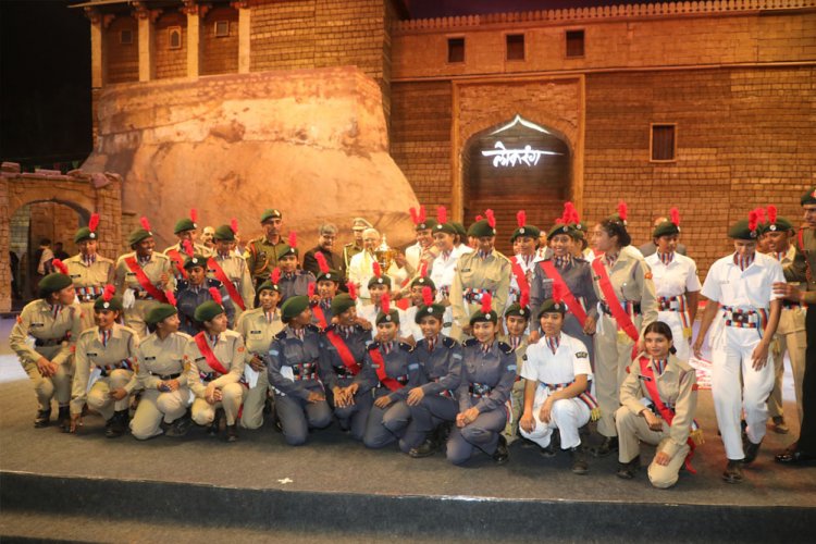 लोक कला, संस्कृति के संरक्षण, प्रोत्साहन के लिए गण और तंत्र मिलकर कार्य करें: राज्यपाल मंगुभाई पटेल