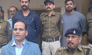 पुलिस ने 13 अपराधों के आरोपी को किया गिरफ्तार:गाड़ियों में तोड़फोड़ कर चलाई थी गोली, 5 हजार का इनामी था नितिन